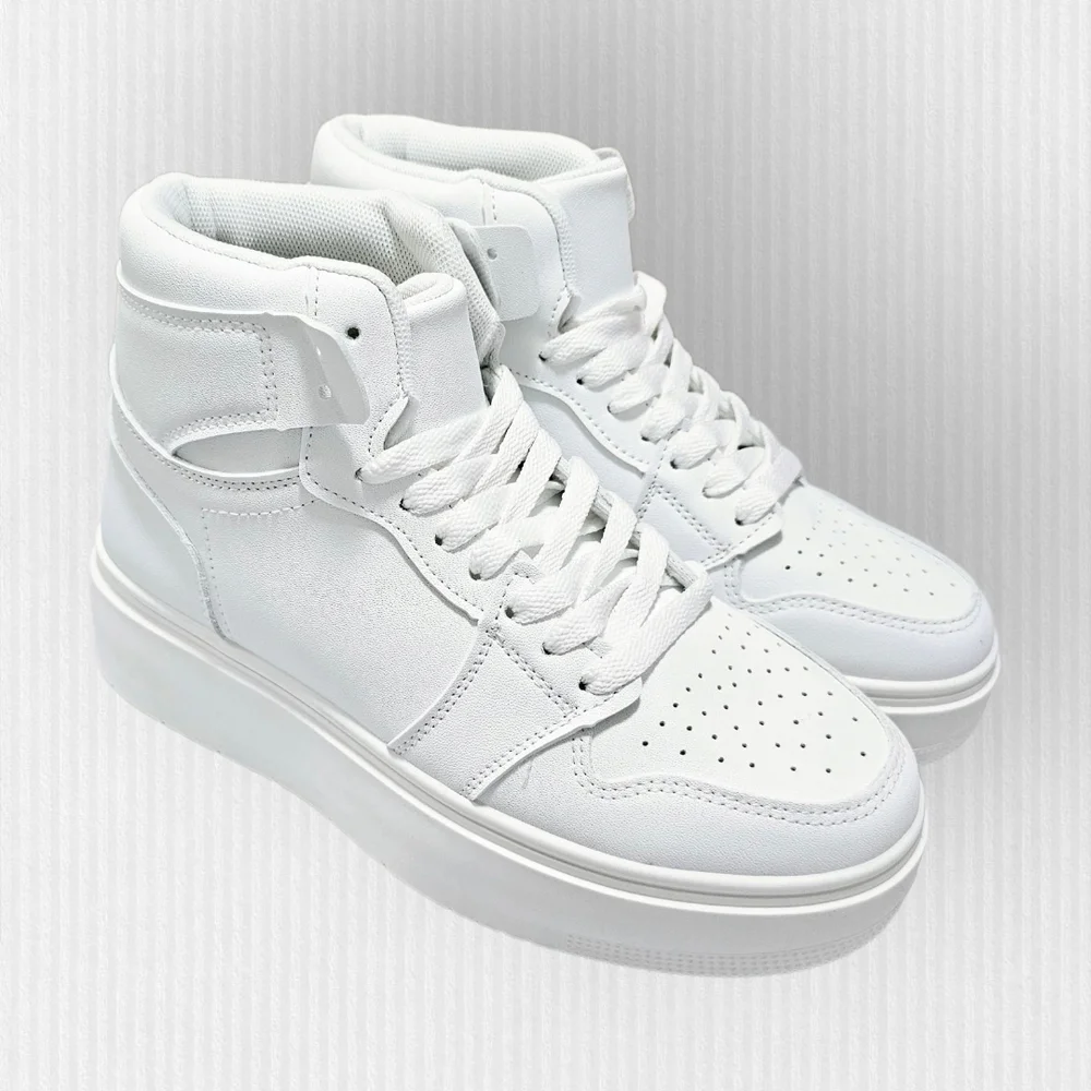NWT PrettyLittleThing White Hi Top Lace Up Platform Sneakers‎